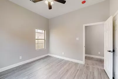 706 Poinsettia Drive, Lancaster, TX 75146 - Photo 7