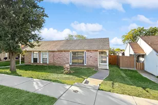 6033 Dooley Dr, The Colony, TX 75056 - Photo 3