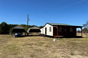 184 County Rd 14300, Pattonville, TX 75468 - Photo 17