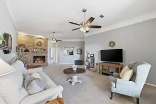 410 Morning Dove Dr, Duncanville, TX 75137 - Photo 9