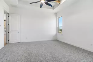 6921 Eagle Crk Dr, Godley, TX 76044 - Photo 21