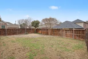 360 Conroe Cir, Argyle, TX 76226 - Photo 17