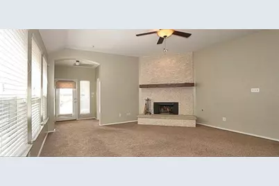 360 Conroe Circle, Argyle, TX 76226 - Photo 7