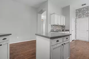 360 Conroe Cir, Argyle, TX 76226 - Photo 5