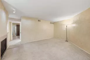 2311 Basil Dr, Arlington, TX 76006 - Photo 9