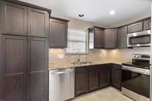 4709 Skillman St, Dallas, TX 75206 - Photo 9