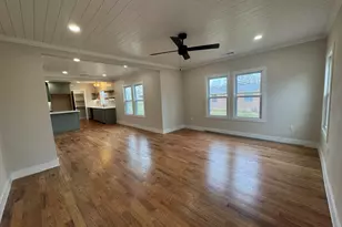 911 N Spring St, Grand Saline, TX 75140 - Photo 1