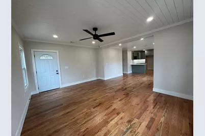 911 N Spring Street, Grand Saline, TX 75140 - Photo 3