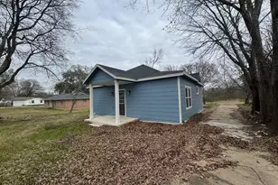 911 N Spring St, Grand Saline, TX 75140 - Photo 33