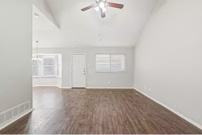 817 Ackers Drive, Arlington, TX 76001 - Photo 13