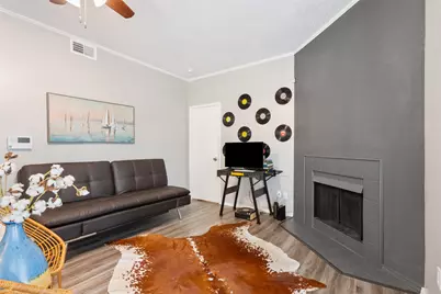 600 Bagby Avenue #8A, Waco, TX 76706 - Photo 9