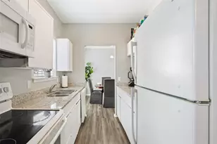 600 Bagby Ave, Waco, TX 76706 - Photo 13