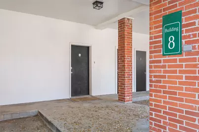 600 Bagby Avenue #8A, Waco, TX 76706 - Photo 5