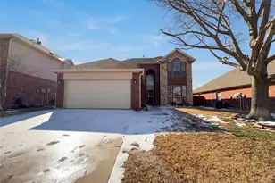 4604 Vista Meadows Dr, Fort Worth, TX 76244 - Photo 1