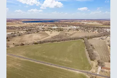 000 Young Street, Italy, TX 76651 - Photo 3