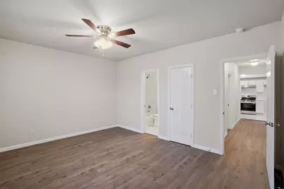 936 E Ramsey Avenue, Fort Worth, TX 76104 - Photo 3