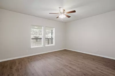 936 E Ramsey Avenue, Fort Worth, TX 76104 - Photo 7