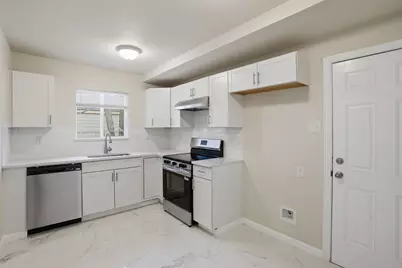 936 E Ramsey Avenue, Fort Worth, TX 76104 - Photo 3