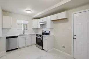 936 E Ramsey Ave, Fort Worth, TX 76104 - Photo 3