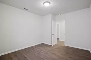 936 E Ramsey Ave, Fort Worth, TX 76104 - Photo 17