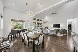 3932 Frontier Ln, Dallas, TX 75214 - Photo 15