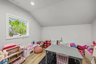 3932 Frontier Ln, Dallas, TX 75214 - Photo 25