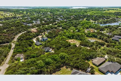 2604 Lakeridge Drive, Granbury, TX 76048 - Photo 11