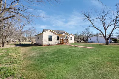 535 Hurt, Dublin, TX 76446 - Photo 9