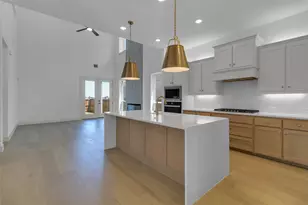 15540 Swallowtail St, Frisco, TX 75035 - Photo 17