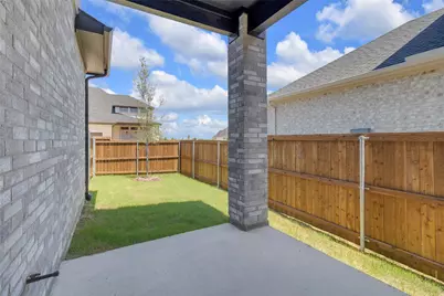 15540 Swallowtail Street, Frisco, TX 75035 - Photo 37