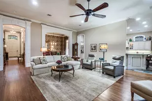 6073 Star Trail Dr, Frisco, TX 75034 - Photo 9