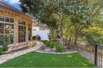 6073 Star Trail Drive, Frisco, TX 75034 - Photo 19