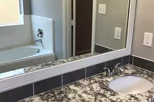 2006 Rock Ridge Dr, Houston, TX 77049 - Photo 13