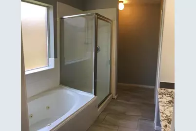 2006 Rock Ridge Drive, Houston, TX 77049 - Photo 11