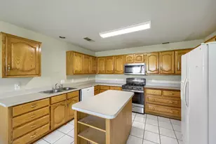 16018 University Dr, Forney, TX 75126 - Photo 7