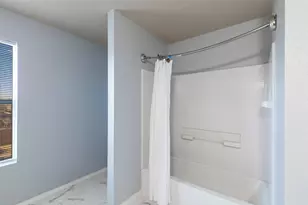 250 Green Meadows Rd, Wilmer, TX 75172 - Photo 19