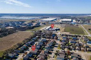 250 Green Meadows Rd, Wilmer, TX 75172 - Photo 27