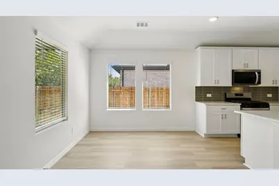 816 London Town Lane, Princeton, TX 75071 - Photo 5