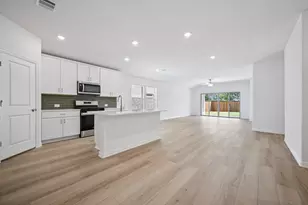 813 London Town Ln, Princeton, TX 75071 - Photo 1