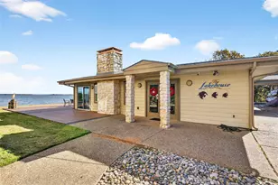 500 Waters Edge Dr, Lake Dallas, TX 75065 - Photo 35