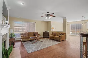 705 Muirfield Rd, Keller, TX 76248 - Photo 9