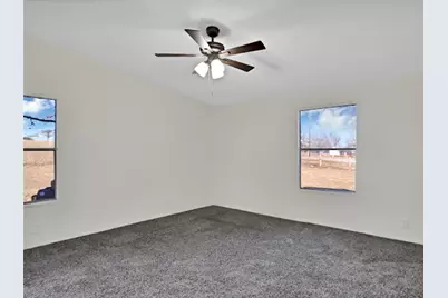 6104 Hawk Court, Joshua, TX 76058 - Photo 17