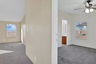 6104 Hawk Ct, Joshua, TX 76058 - Photo 15