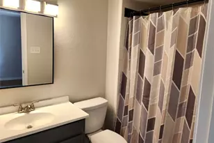 642 Ferguson Dr, Lewisville, TX 75057 - Photo 13