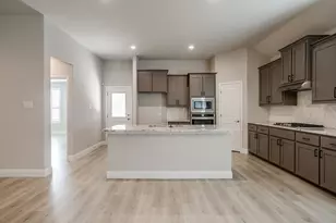 3531 Walnut Rdg Dr, Grand Prairie, TX 76065 - Photo 9