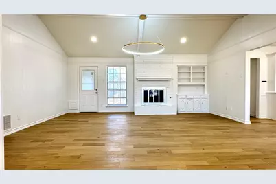 3915 Spring Hollow Drive, Carrollton, TX 75007 - Photo 9