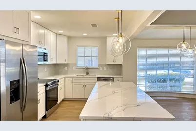 3915 Spring Hollow Drive, Carrollton, TX 75007 - Photo 13