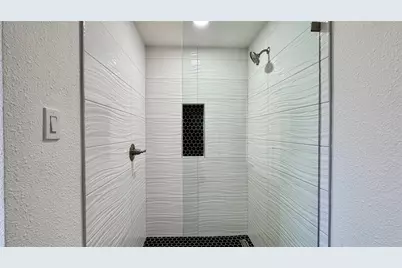 3915 Spring Hollow Drive, Carrollton, TX 75007 - Photo 15