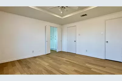 3915 Spring Hollow Drive, Carrollton, TX 75007 - Photo 21