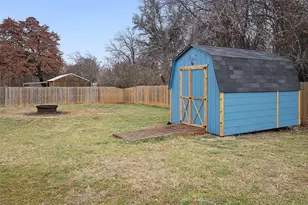 323 Sage Trail, Springtown, TX 76082 - Photo 33